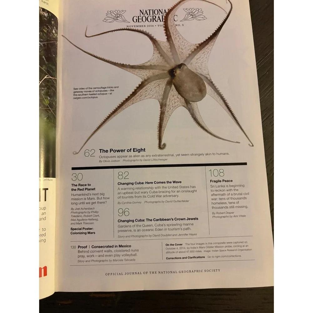 National Geographic November 2016 Race to‎ the Red Planet Mars SpaceX Octopus